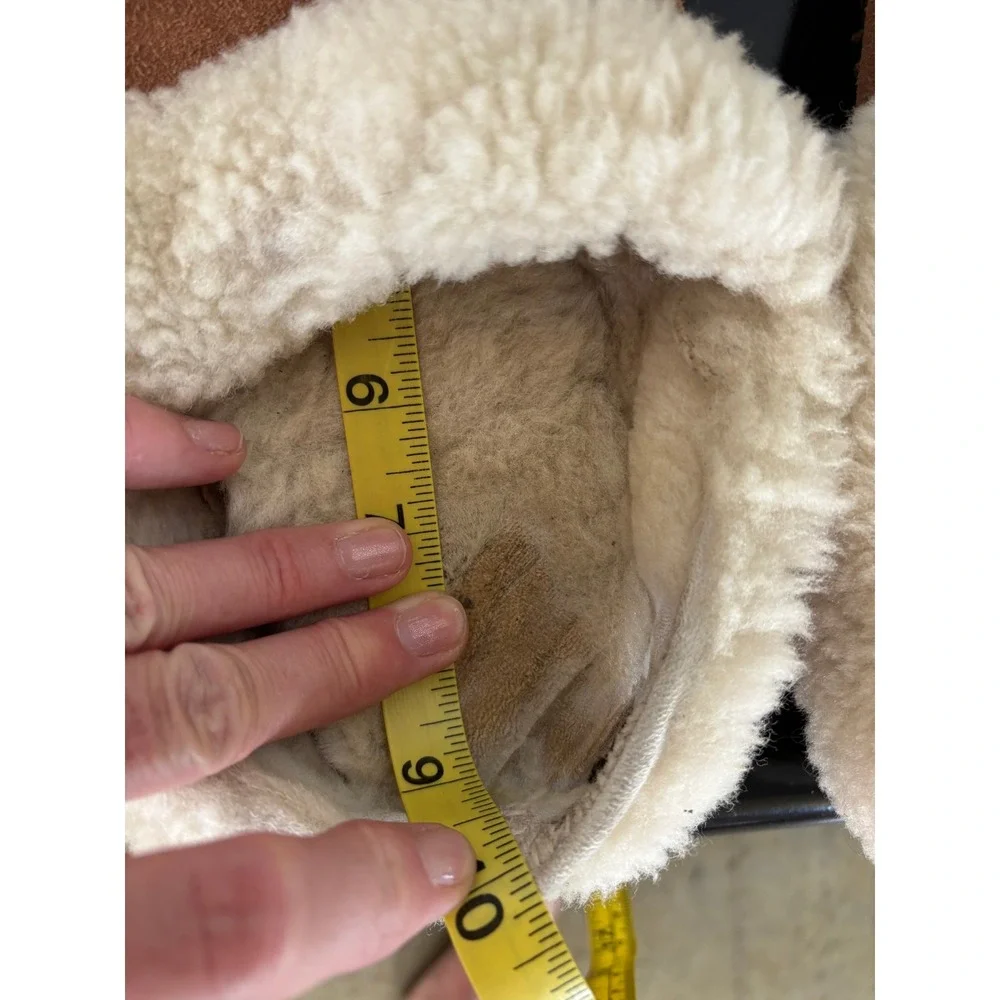 Tory Burch Tan Suede Shearling Lined Logo Moccasin Slippers Mules Womens 9.5in